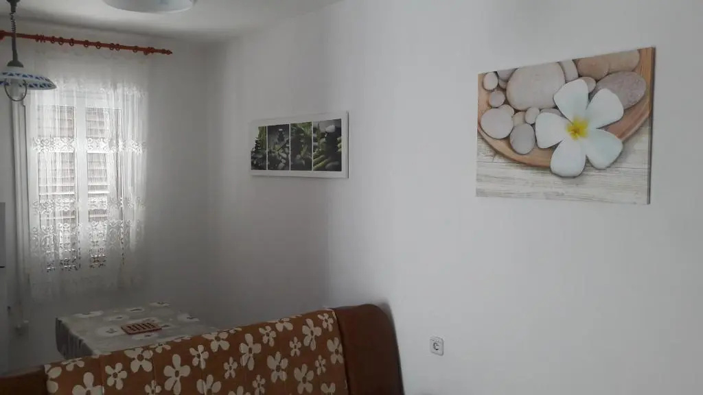 D&D Apartments