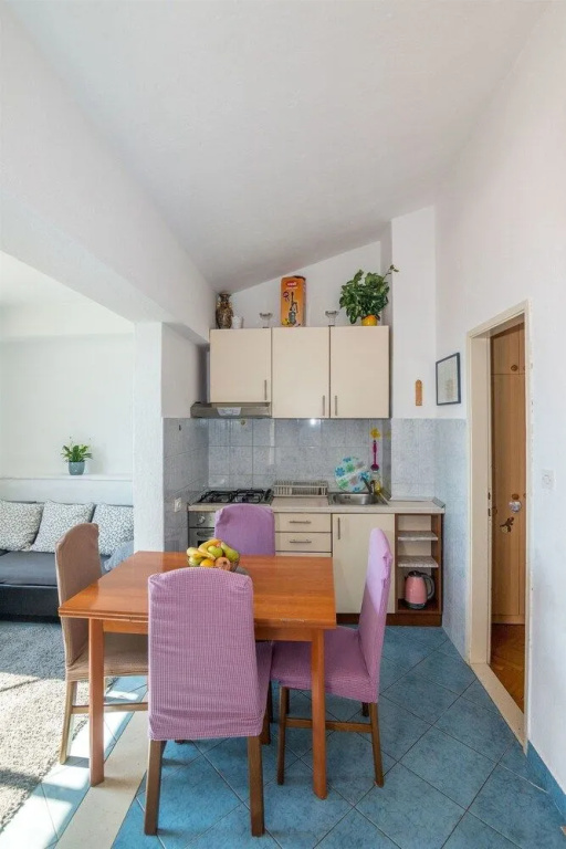 Apartments Tolj