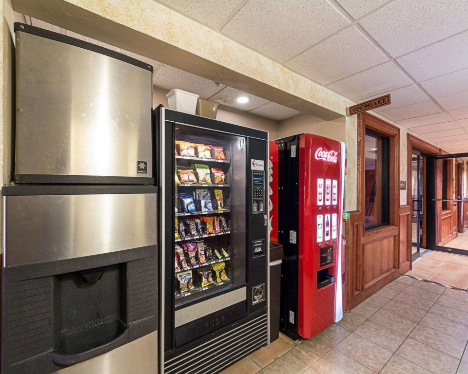 Shary Inn and Suites
