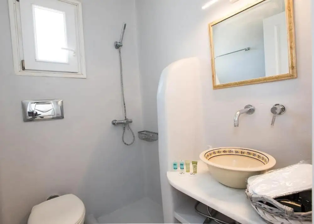 Luxury Sea View Apartment w shared pool