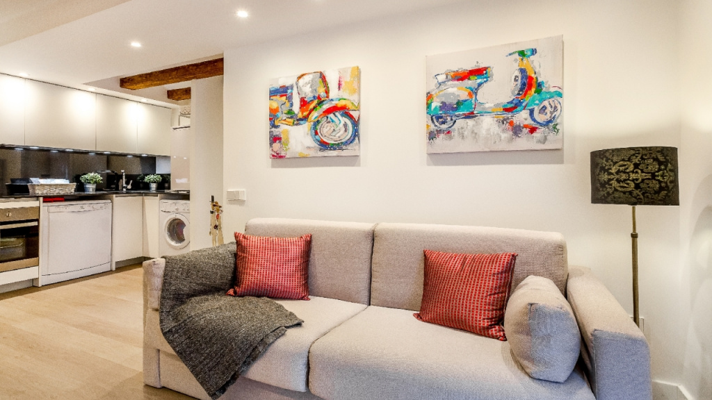 UD Apartments - Vintage Suite 1 (2BR) - MID TERM RENTALS