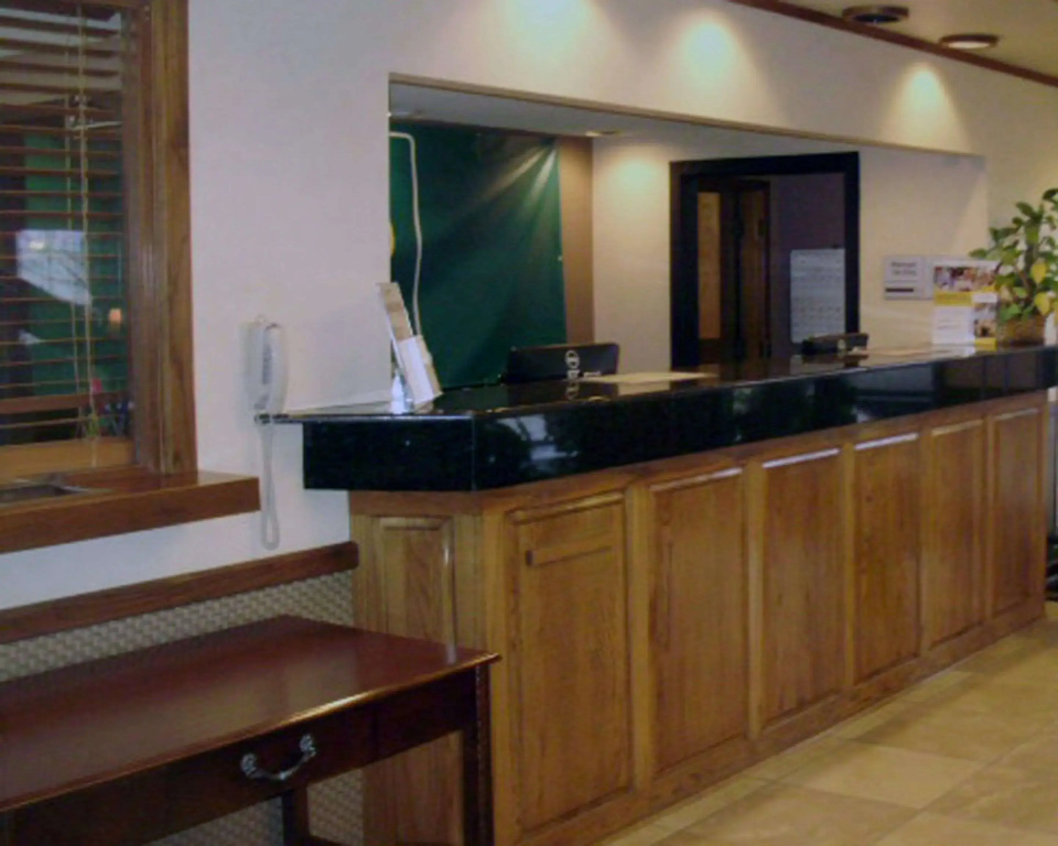 Quality Inn & Suites Searcy I-57