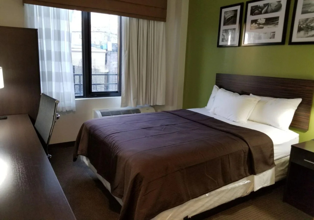 Sleep Inn near JFK AirTrain