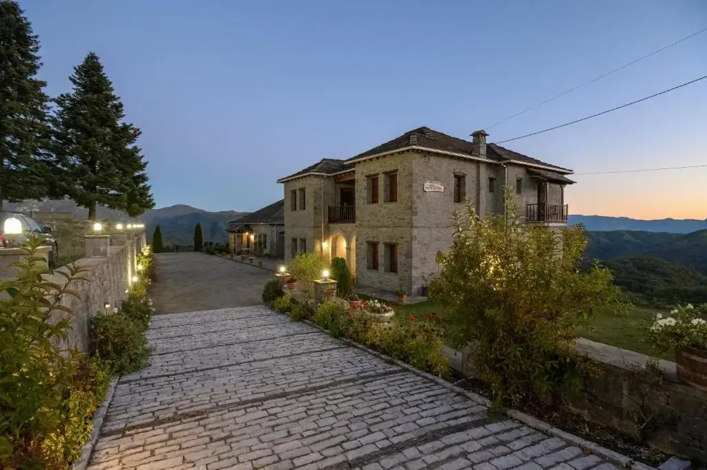 Papigiotis Hotel
