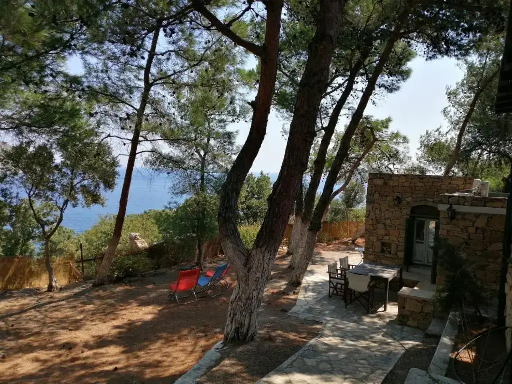 Petrino 2 - Traditional Lerian House