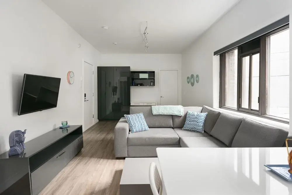 Contemporary 1BR in Downtown MTL by Sonder