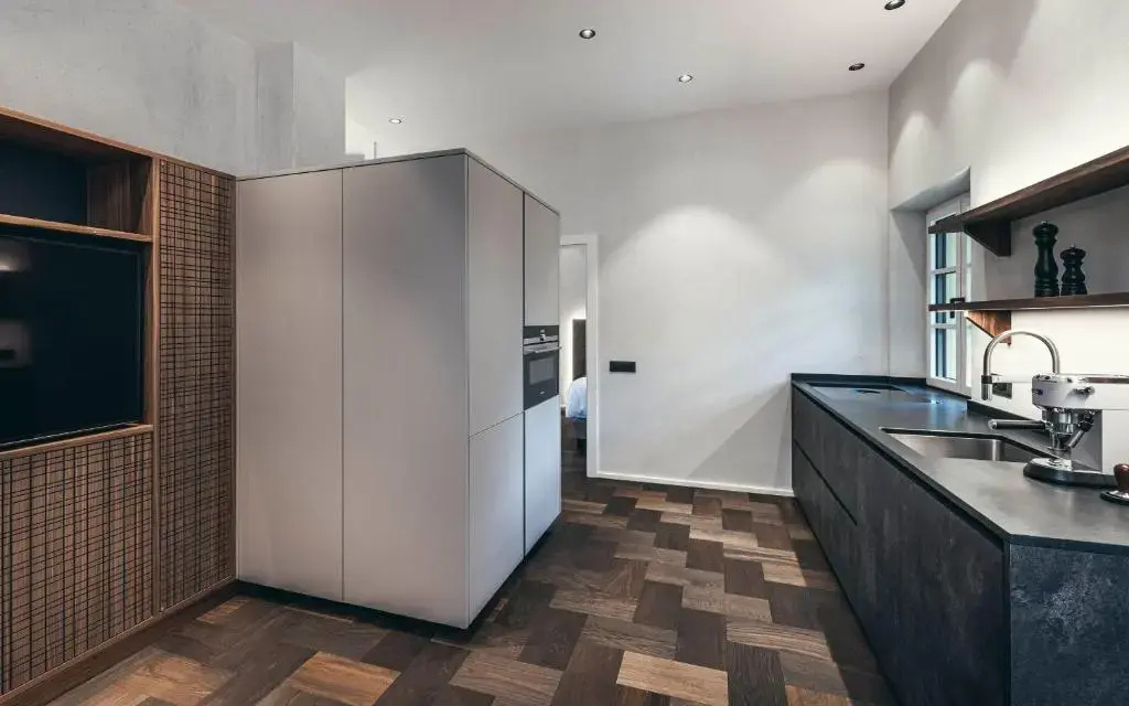 Apartment 901