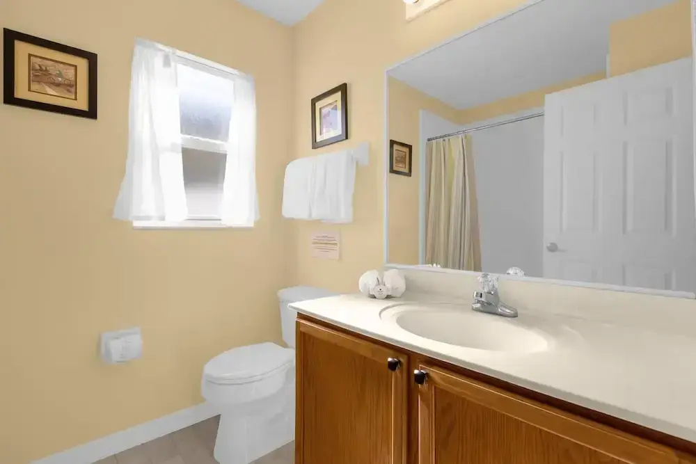 Upstay Dream Home w Private Pool Arcade Theme Rooms