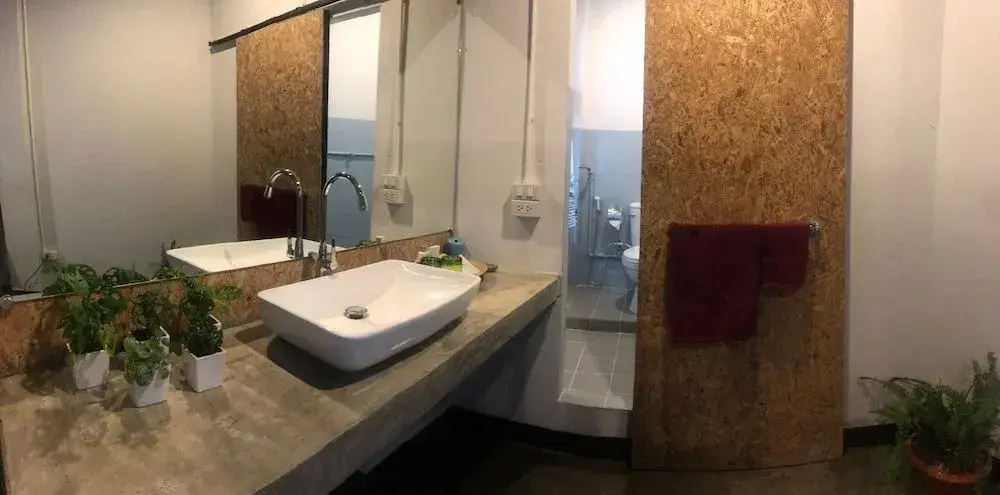Born Guest House