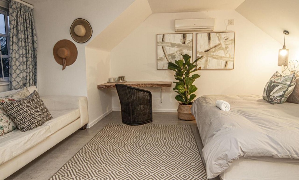 Shelbourne Boutique Lodge