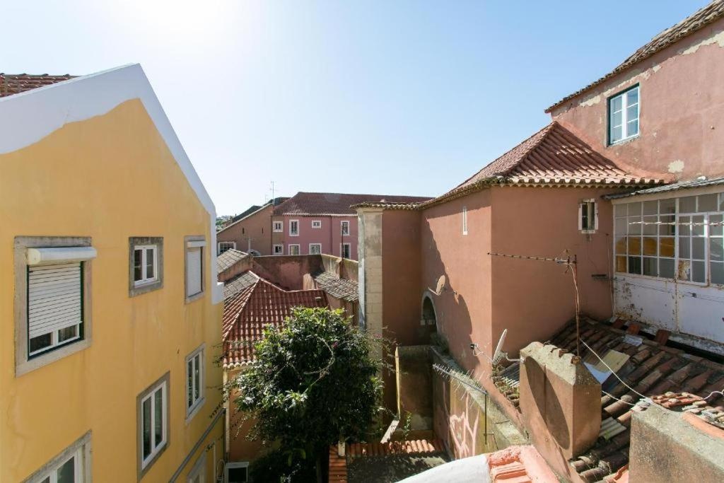 Suites Amália Guesthouse near Rossio Square