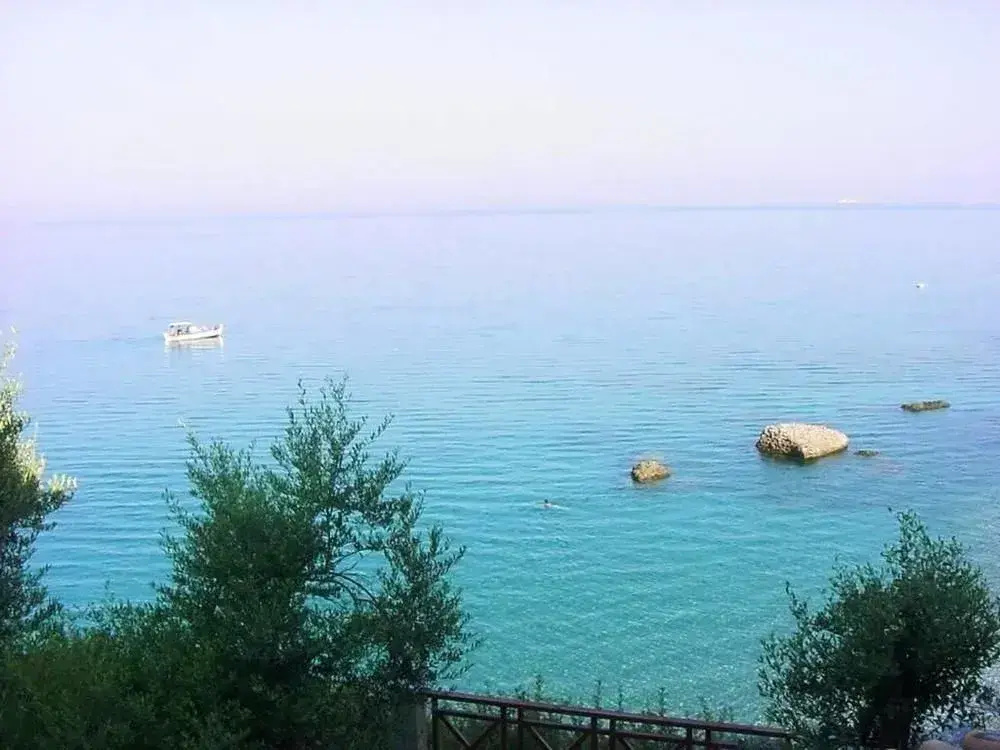 Avia Holiday Homes