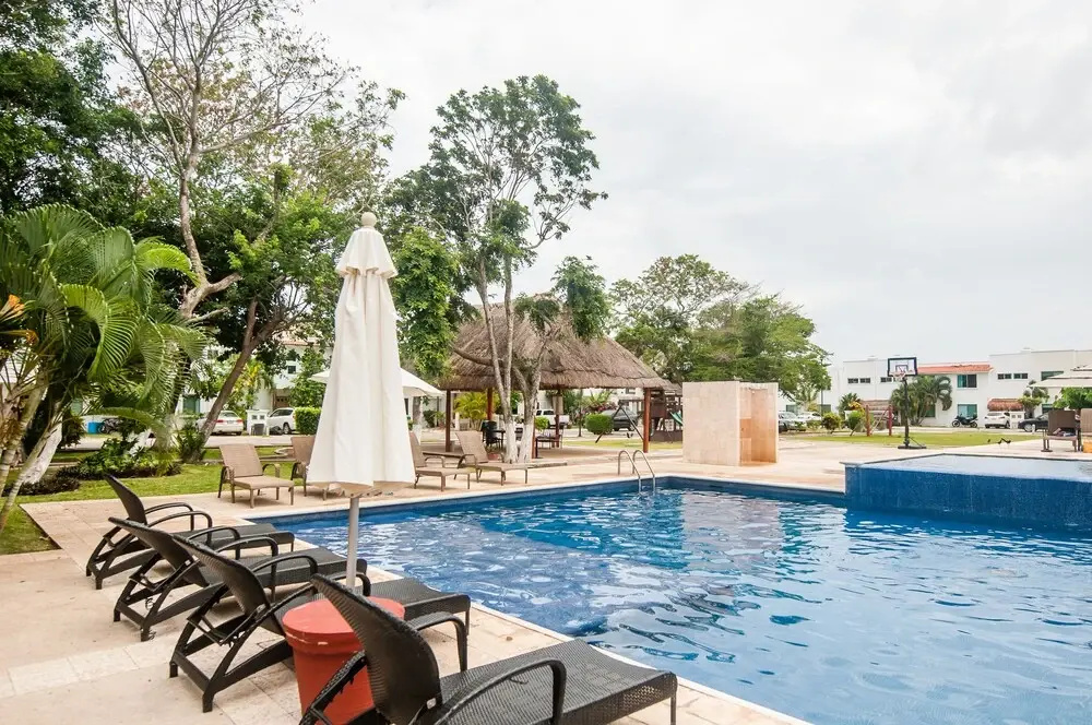 4BR Home Beach Neraby - bikes&wifi by TA
