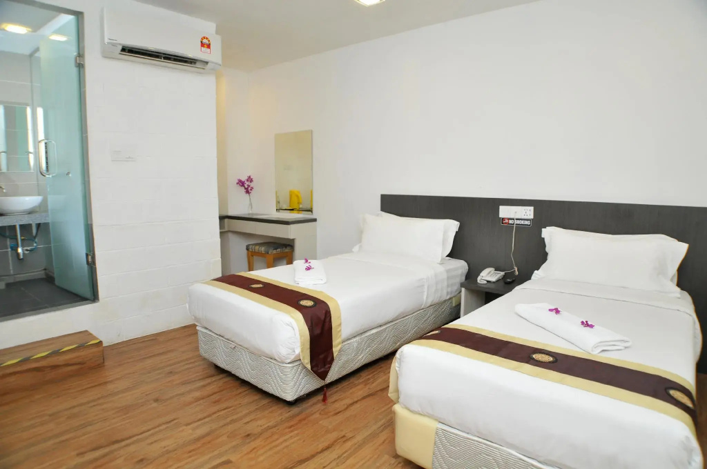 Promenade Service Apartment