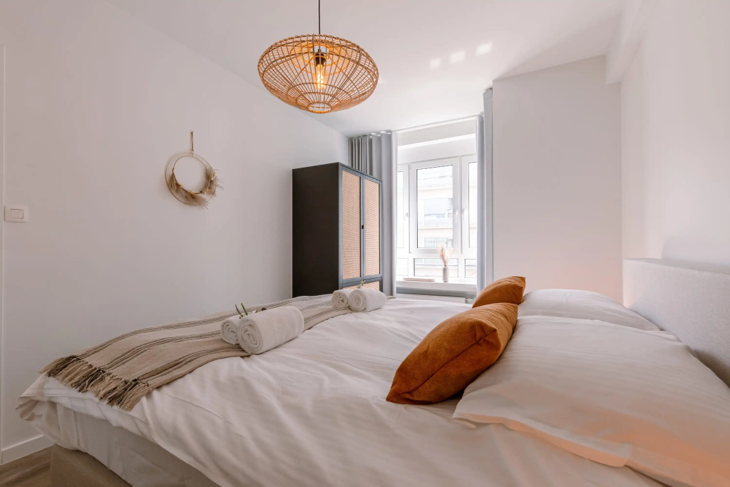 Bright Modern Apartment Close to the Casino