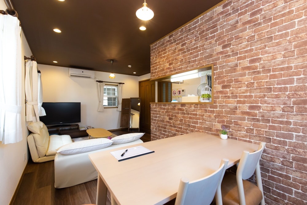 Y's INN Tsutsuji