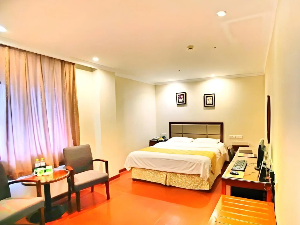GreenTree Inn JiNan Bus Terminal Station Express Hotel