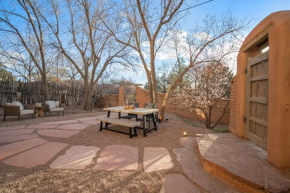 2bd Casa Divina