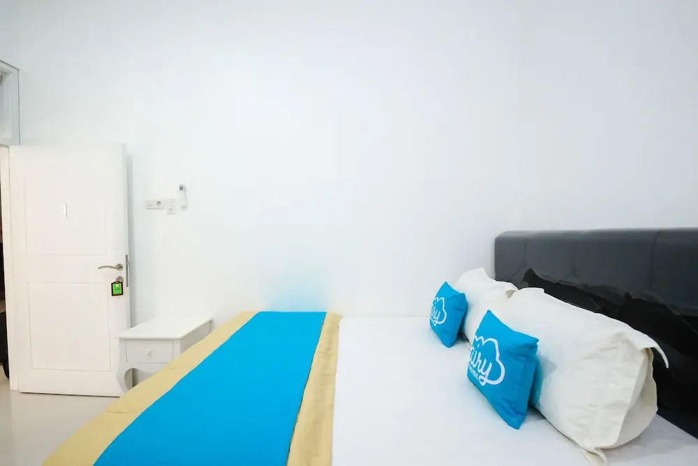 Airy Eco Syariah UNESA Ketintang Madya 151 Surabaya