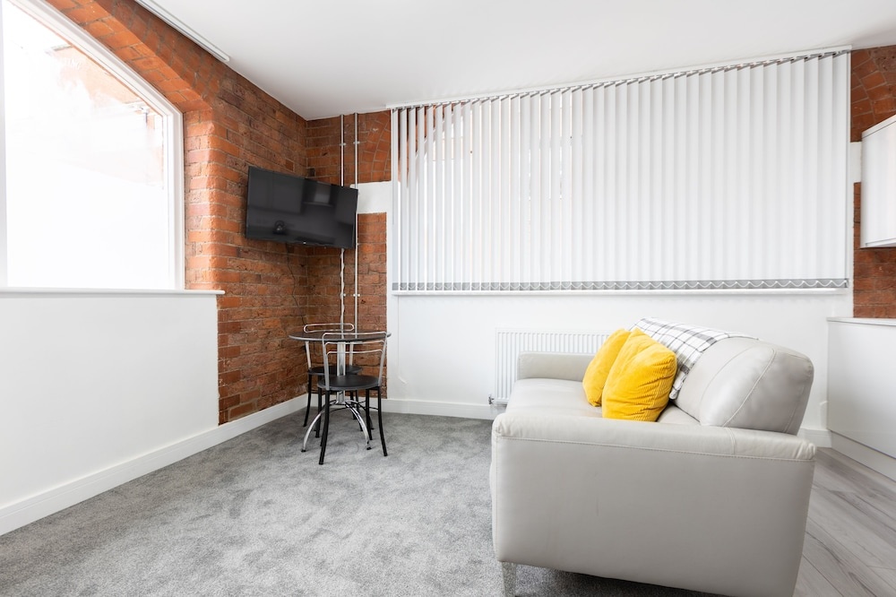 Platform Theatre Studio