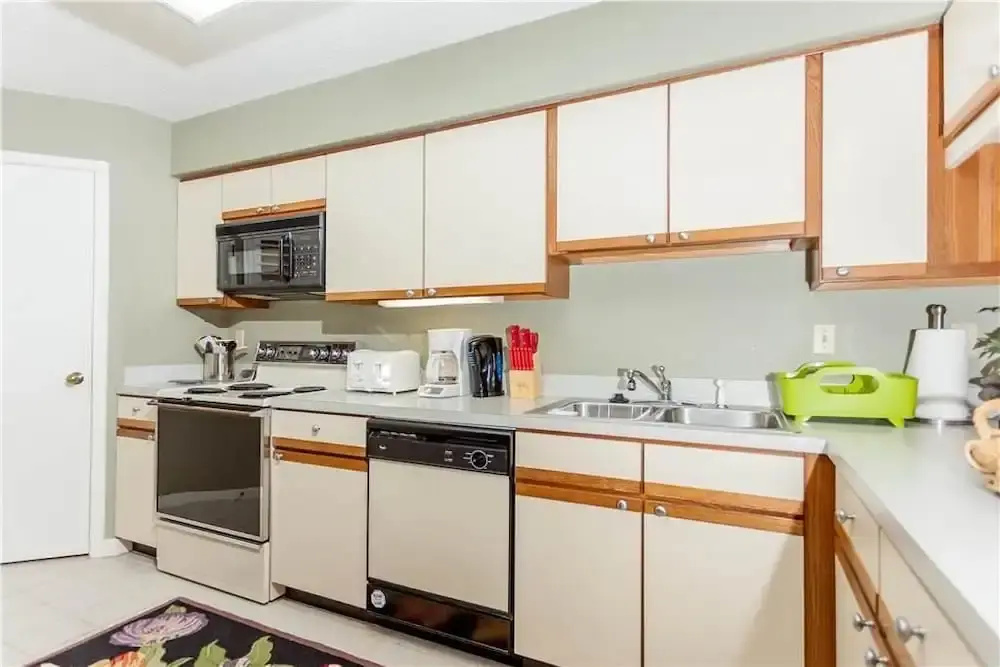 Hibiscus 301A - Two Bedroom Condo