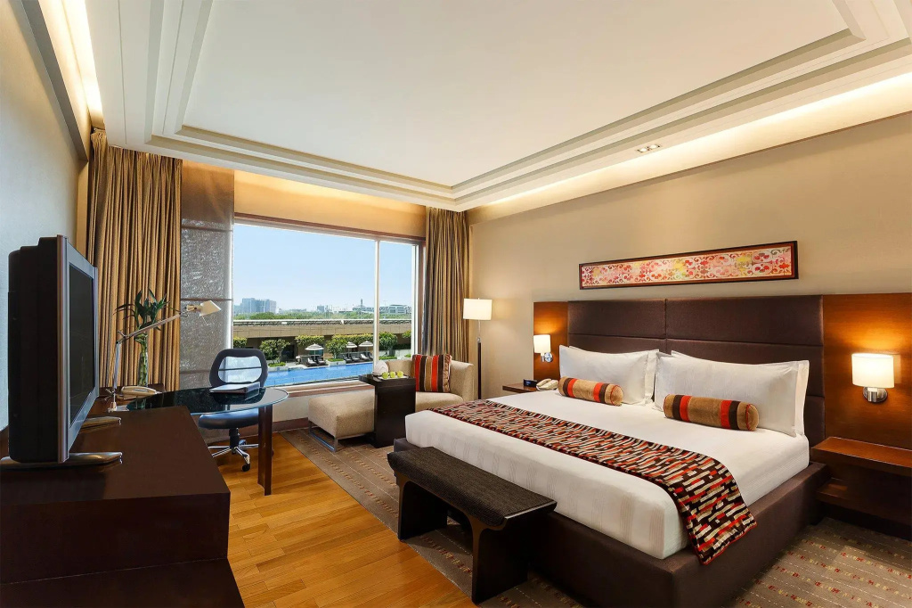 Crowne Plaza Hotel Gurgaon by IHG