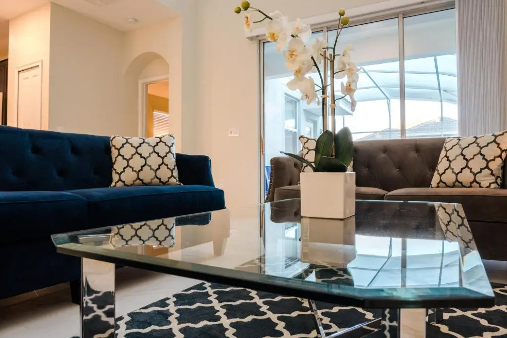 Luxury villa equipped with Club House ,Golf ,Gym, Wet Park 5 R near Disney