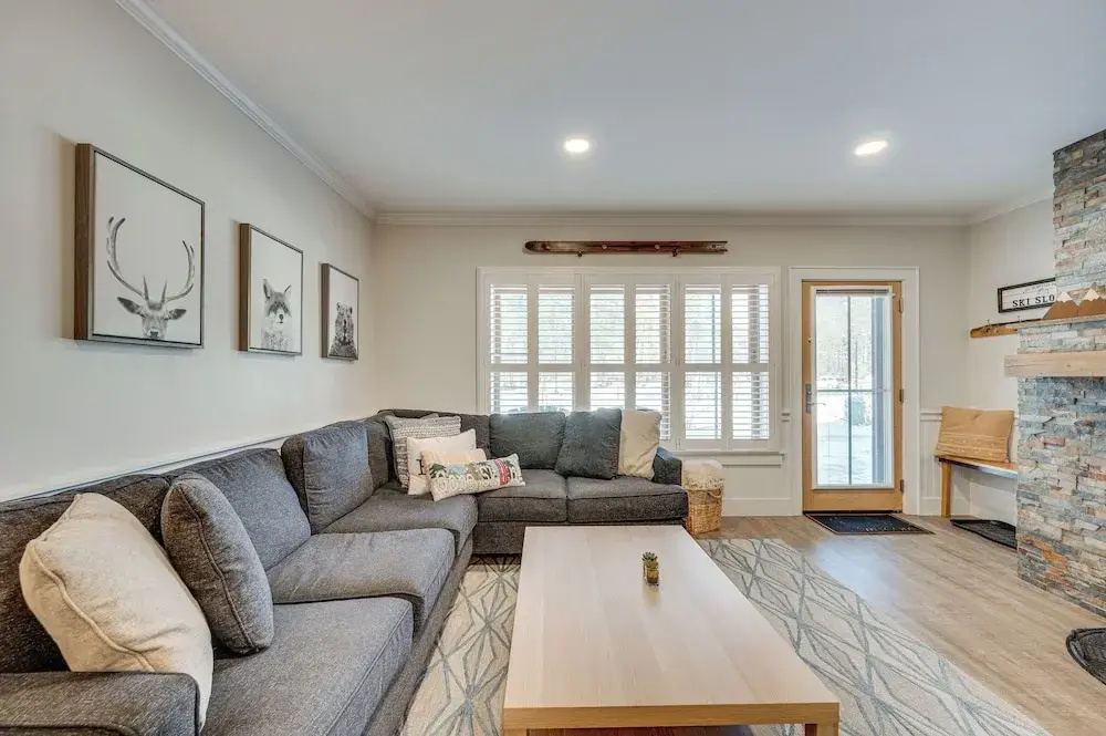 Ski-in/ski-out Cranmore Mountain Resort Condo!