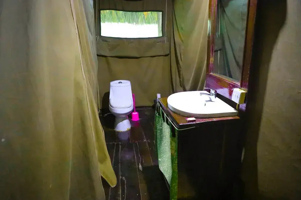 Selous Butembo Tented Lodge Lotus