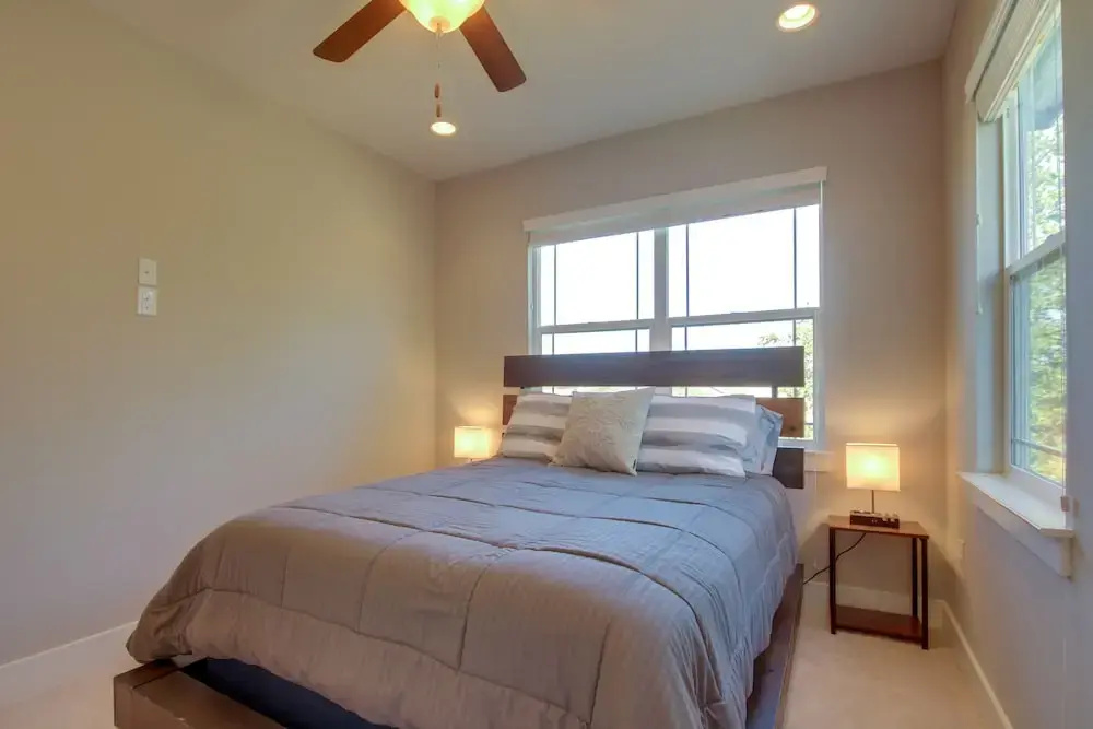 Modern Lago Vista Home w/ Pool & Lake Access!