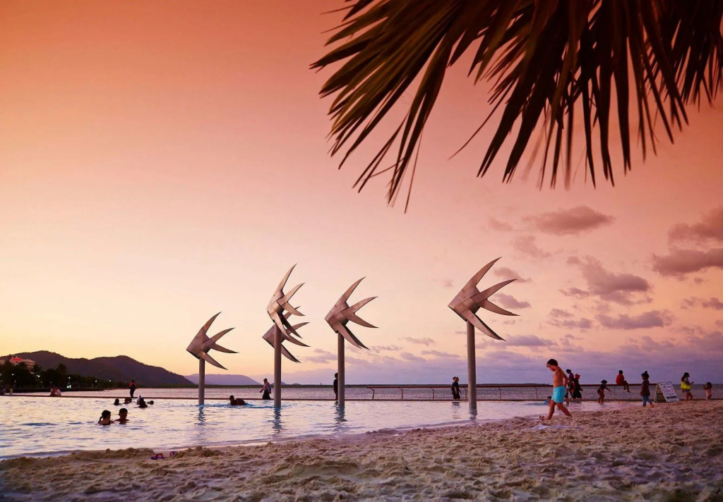 Coral Tree Inn