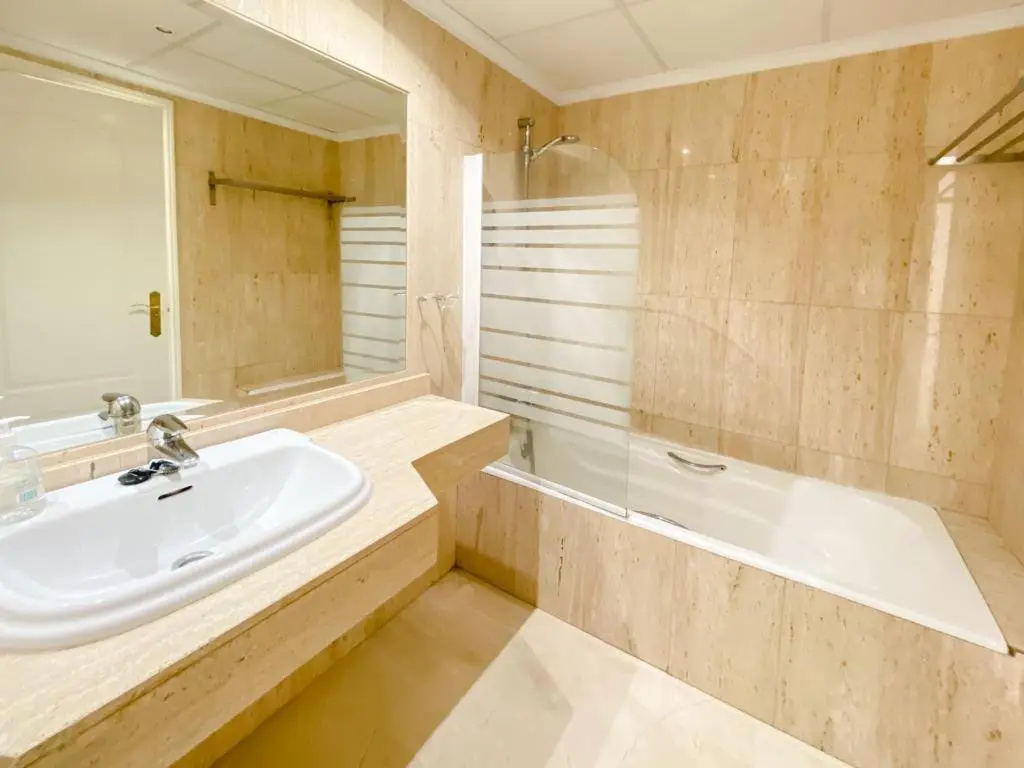 Apartamento en Los Patios de Santa Maria Golf