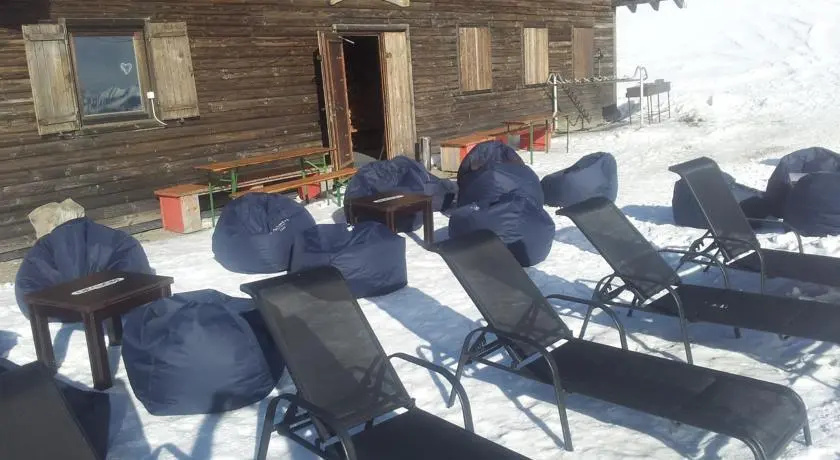 Hada Hut Hostel