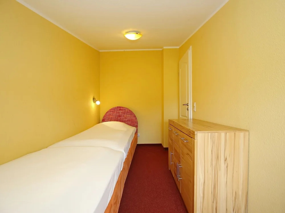 Lovely Apartment in Kühlungsborn near Sea Beach
