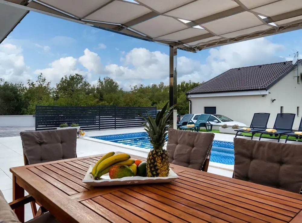 Villa Shaula 2