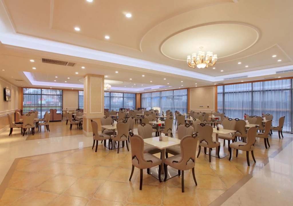 Venus International Hotel ( Shanghai Wild Zoo Shop)
