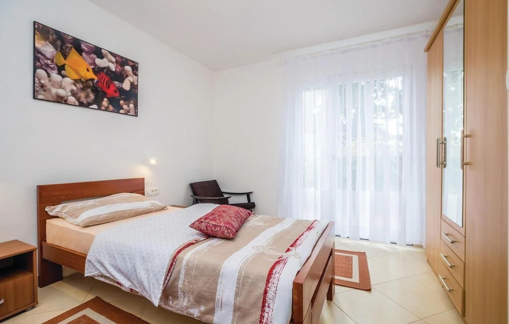 4 Bedroom Stunning Home In Omisalj