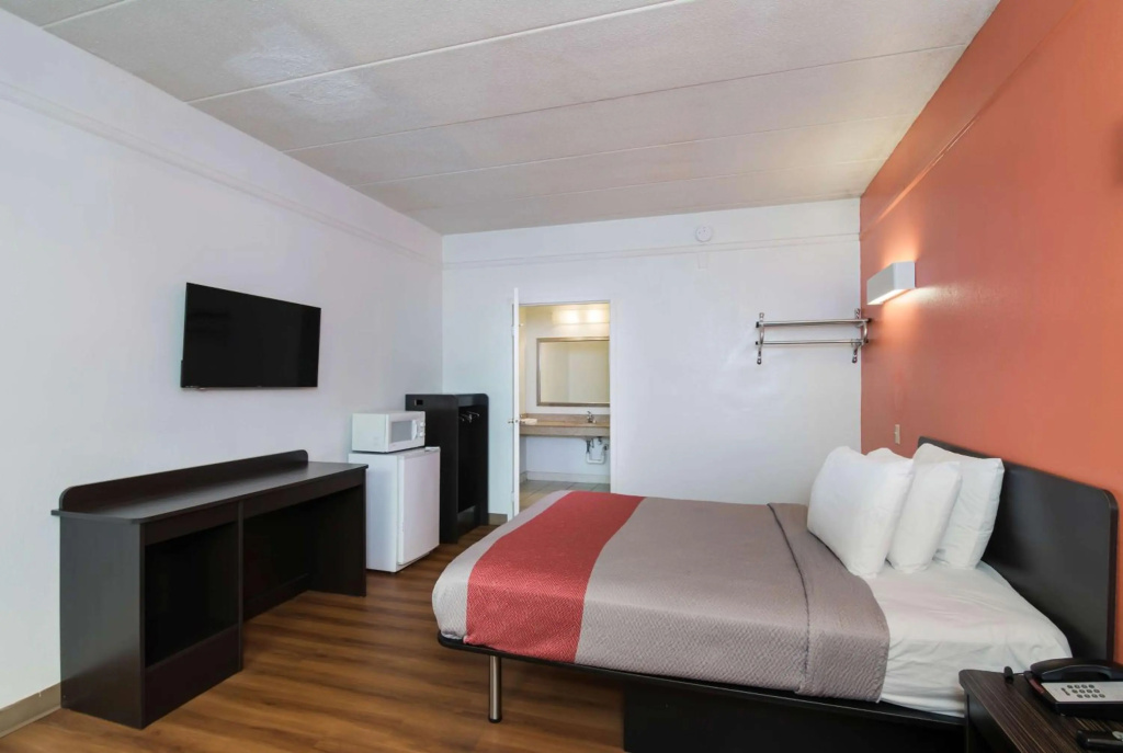 Motel 6-Seaford, DE