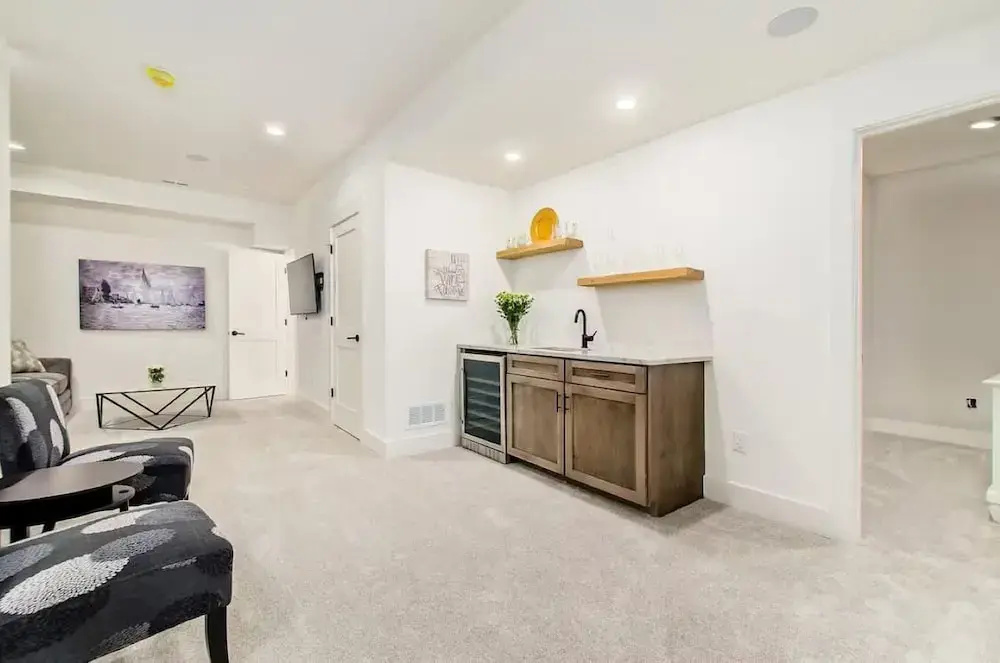 Jungle House Designer Residences – Downtown Columbus