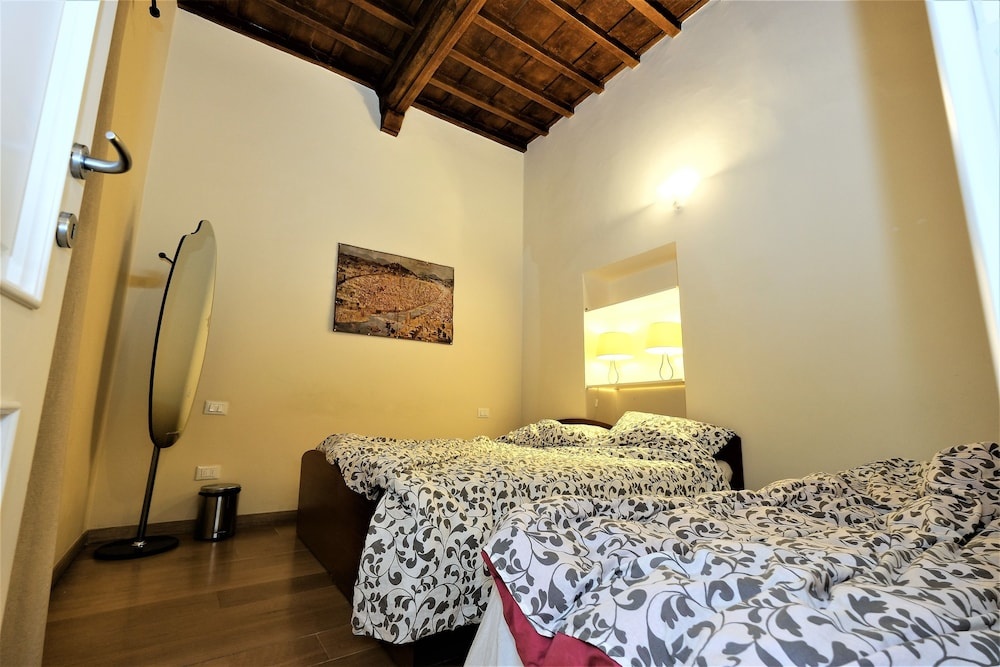 Viktoria's Luxury Duomo Suite