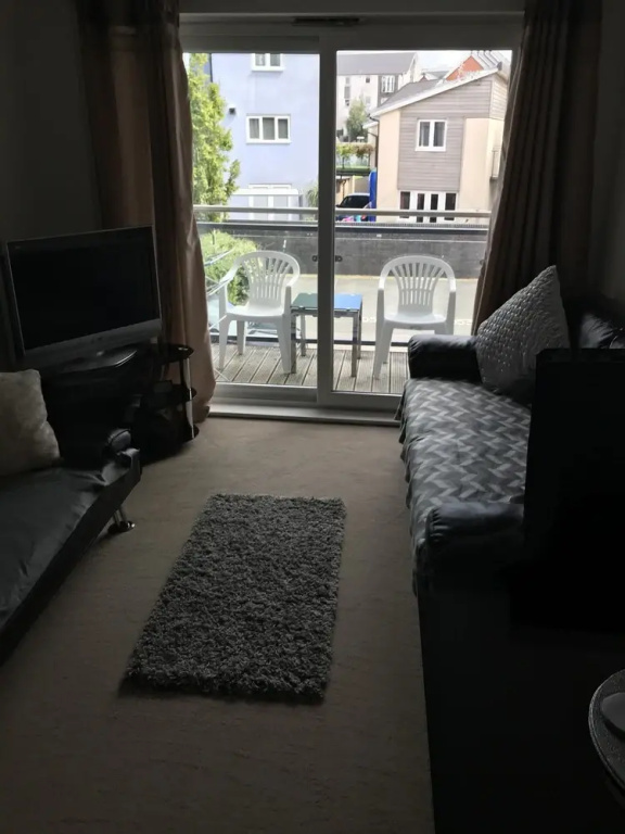 Remarkable 1-bed Apartment in Swansea Near Liberty