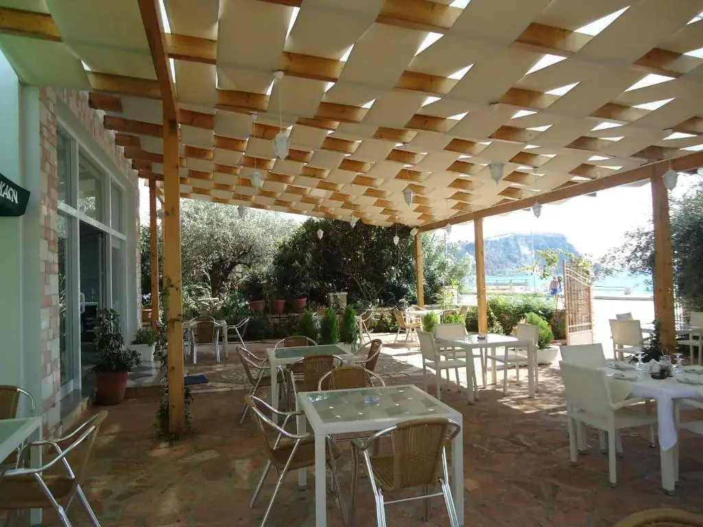 Rondos Hotel