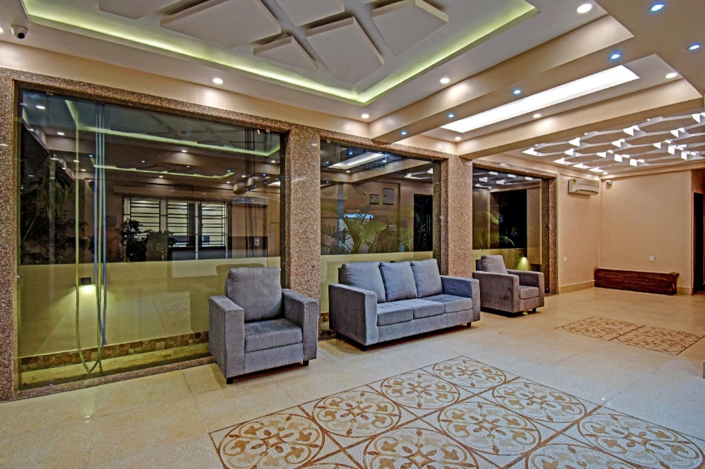 Capital O 77448 Shree Radhe Residency