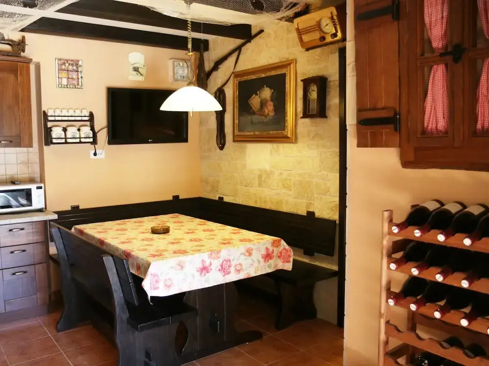 Picturesque Holiday Home in Bra? With Swimming Pool