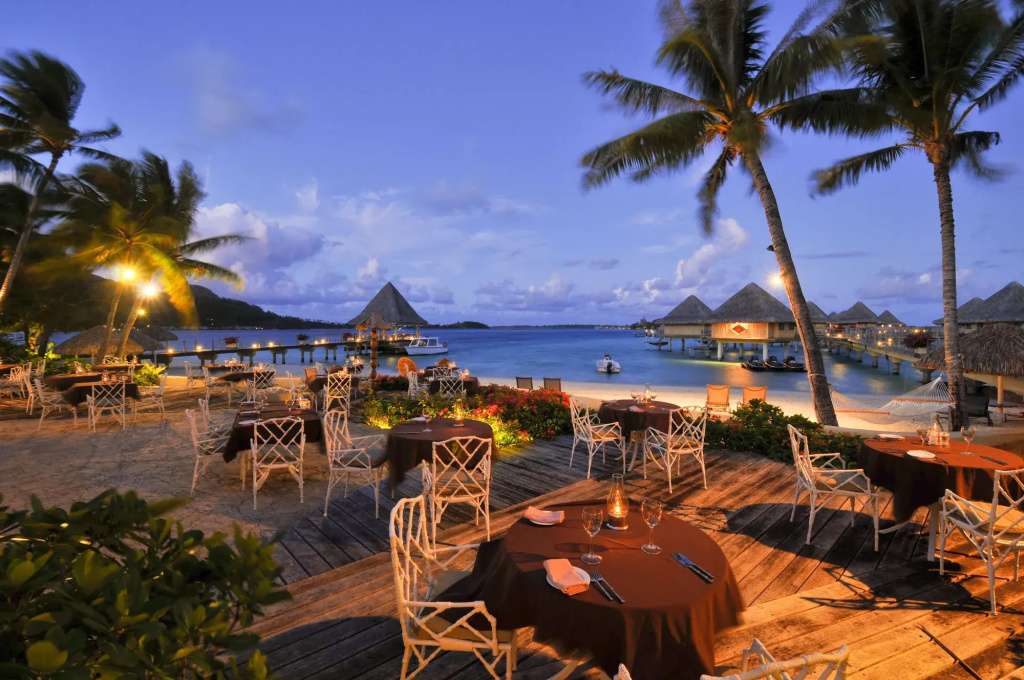 InterContinental Bora Bora Le Moana Resort by IHG