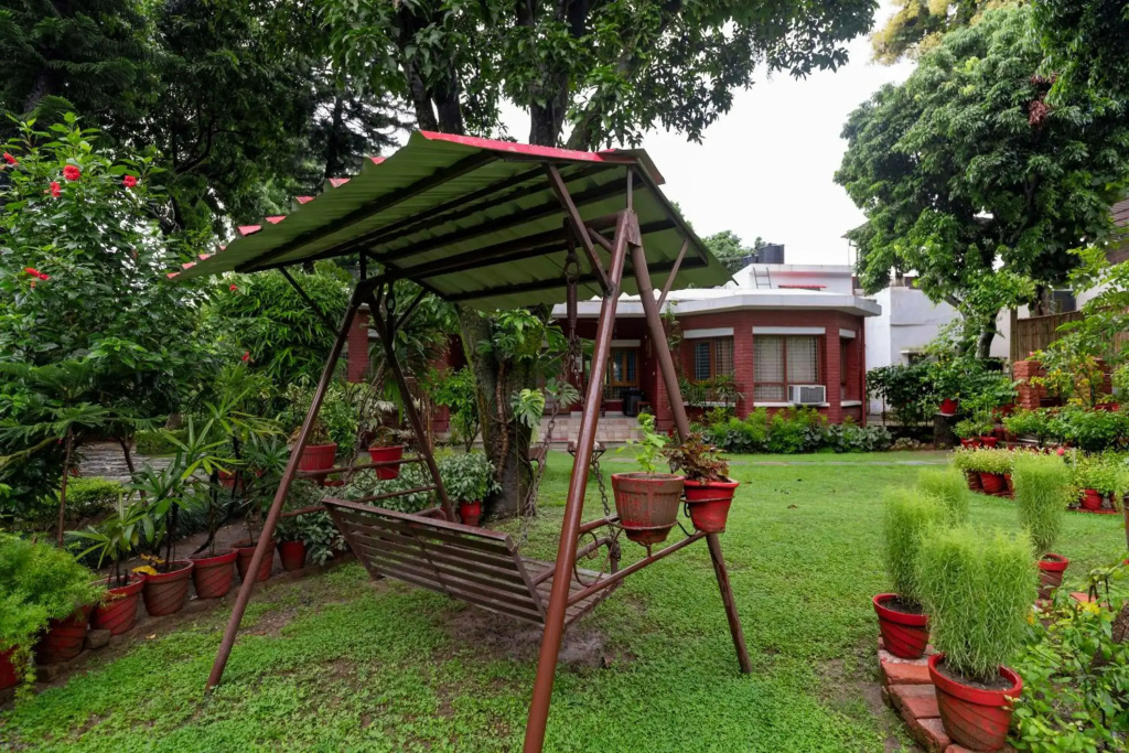 SaffronStays Doon Garden Villa - near Doon School and Mall Road