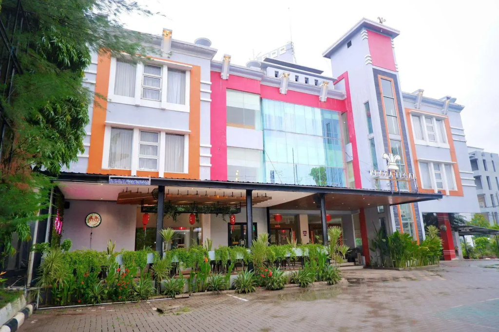 Horison Plaza Tegal