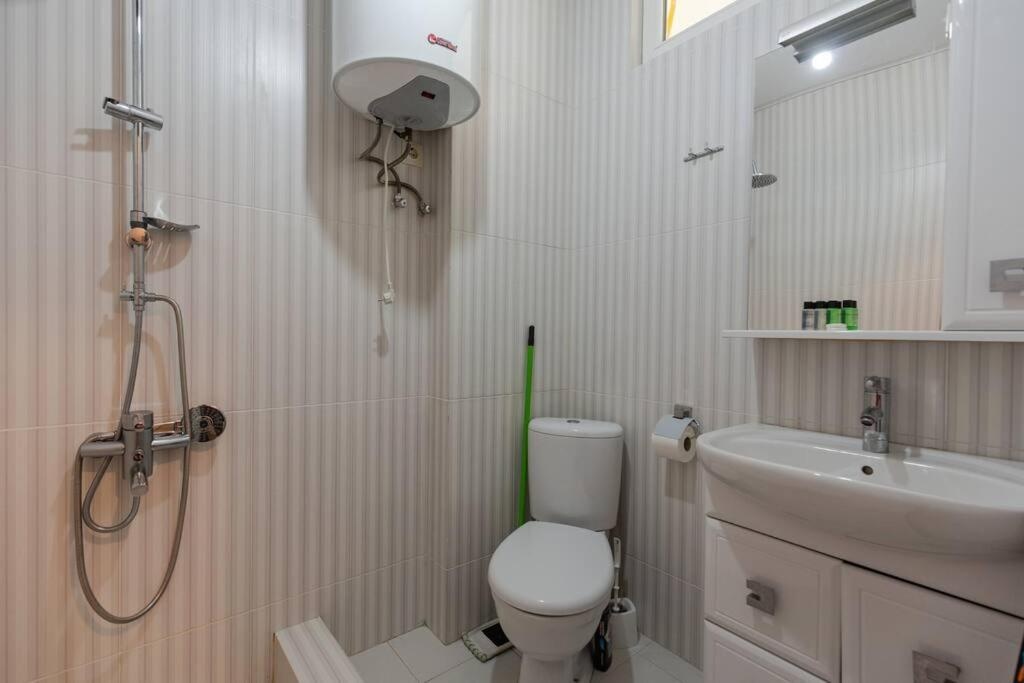 Cozy Studio Apartment In The Heart of Batum