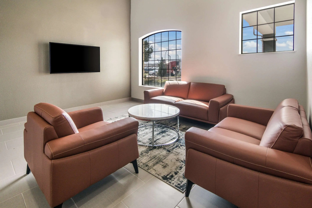 Quality Inn & Suites