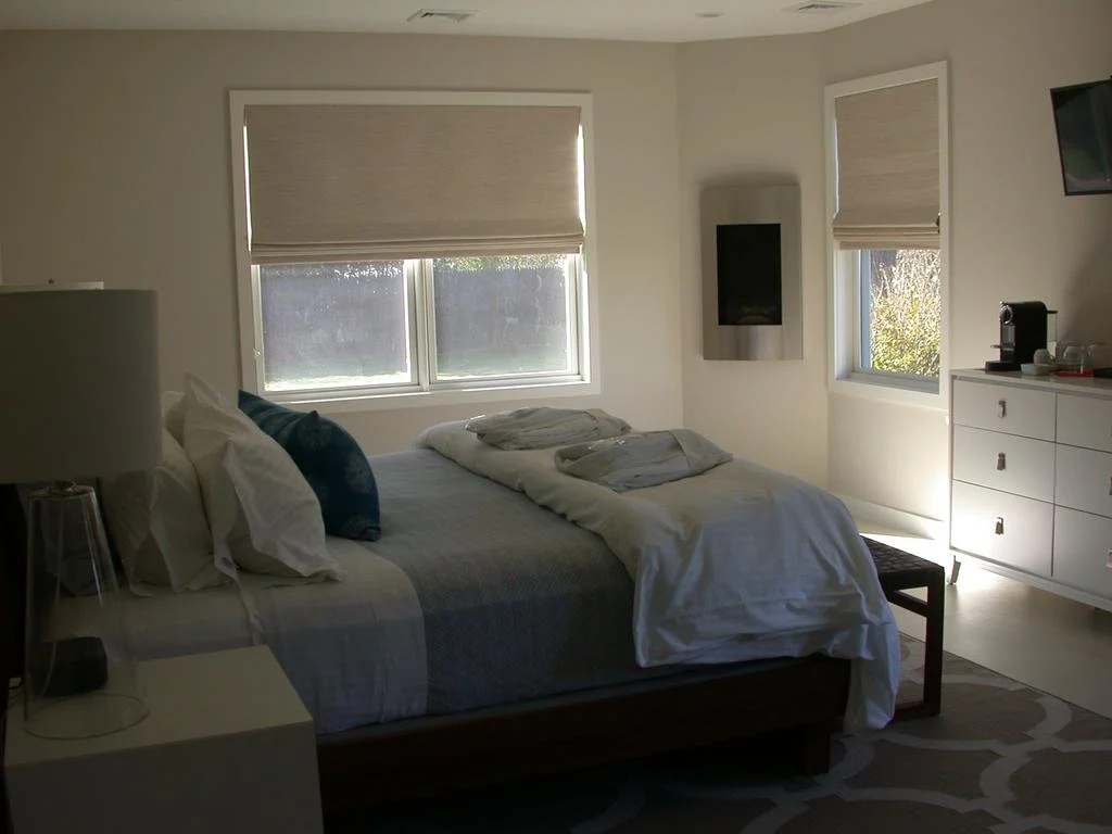 White Fences Inn